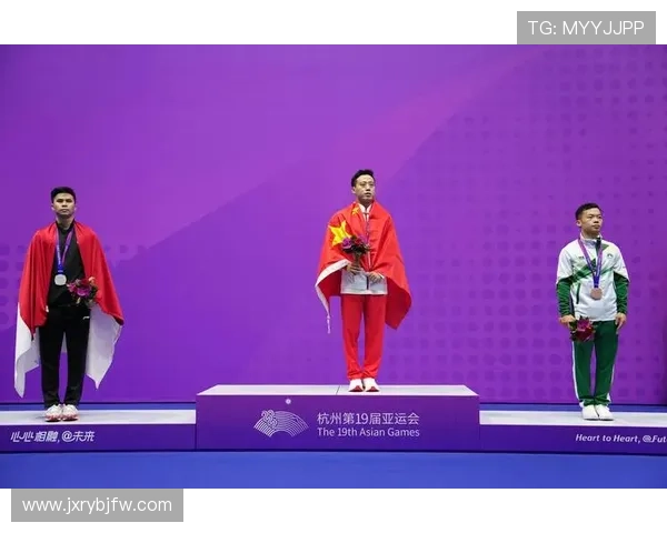 杭州羽毛球队的快速转型与发展引发热议探讨未来竞技之路